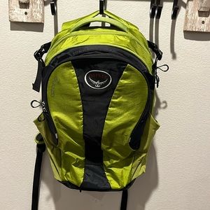 Osprey Ozone 22 Liter Day Pack EUC